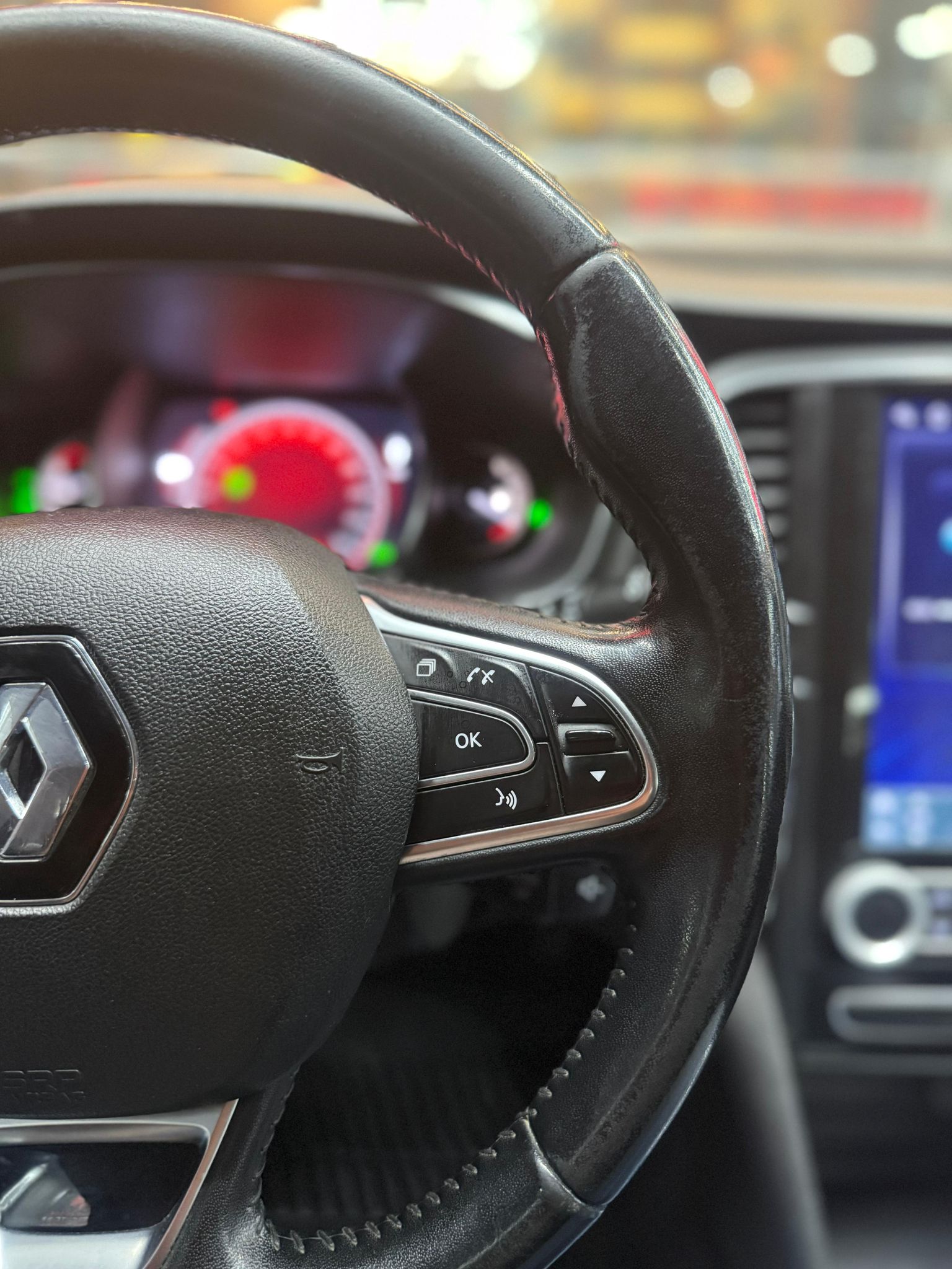 Yılmaz Motors'dan Renault Megane Sedan 1.5 DCI Touch EDC